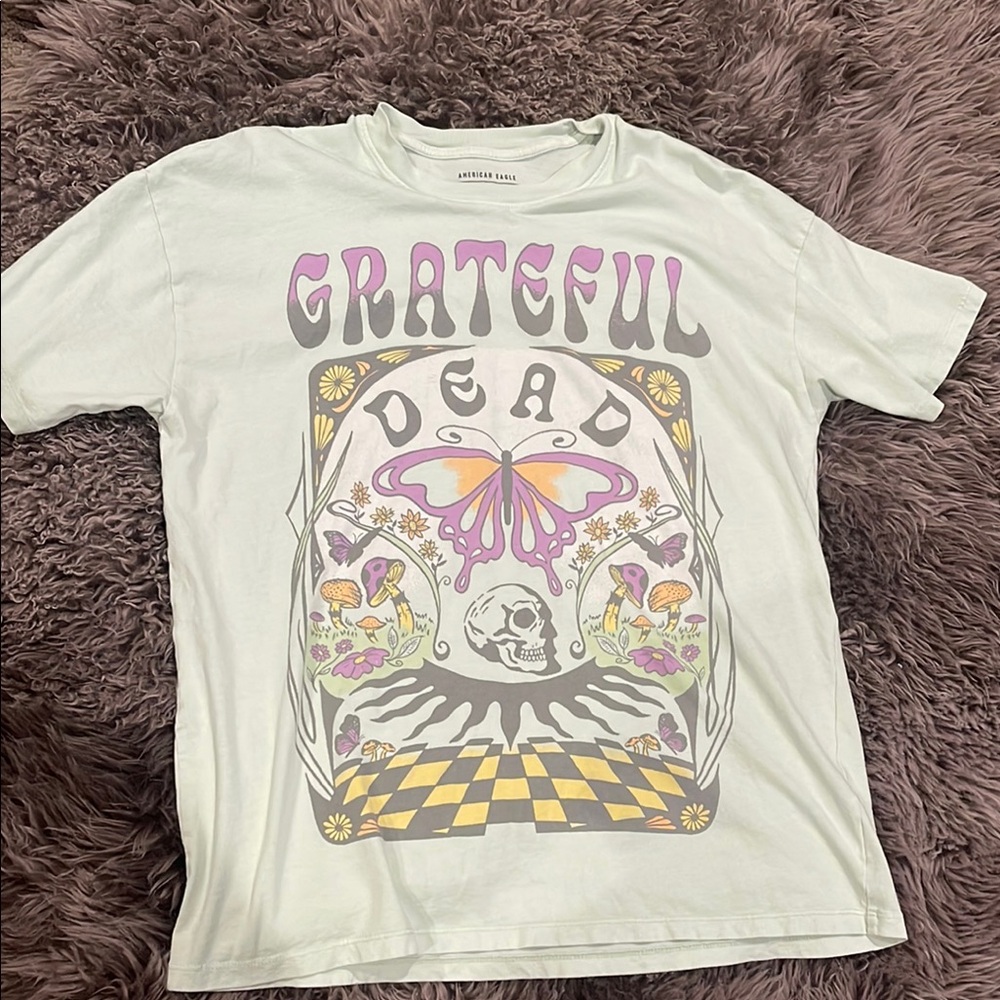 American Eagle Outfitters White Graphic Tee